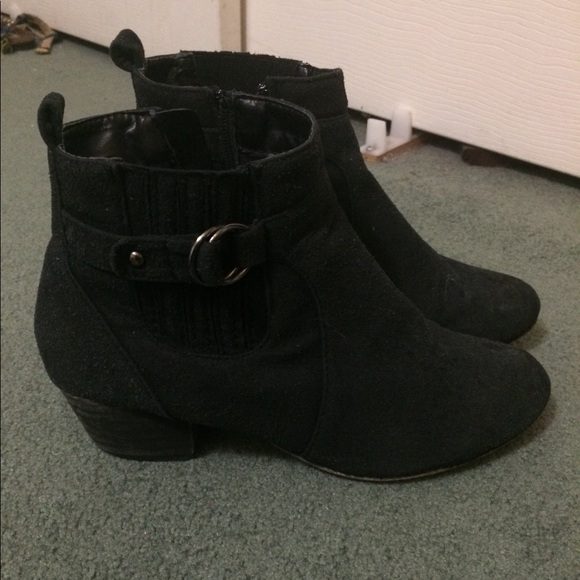 Preowned black ankle boots - Picture 7 of 7